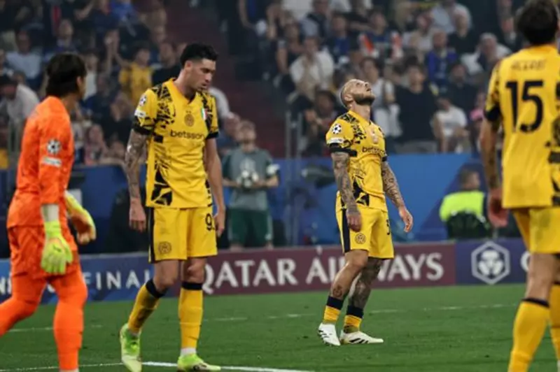 إنتر يعيش كابوساً بعد الحلم: أبرز تصريحات الصحافة الإيطالية حول نهائي دوري أبطال أوروبا.
