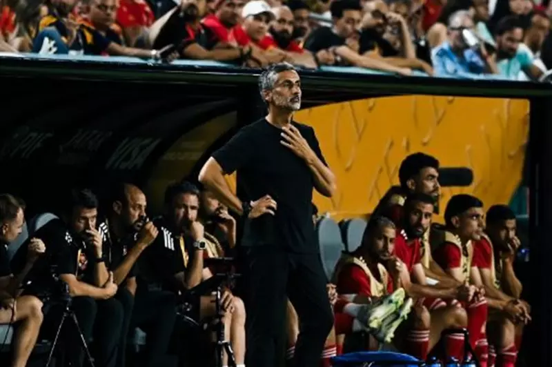 الهزيمة الأولى لريبييرو: كيف كانت انطلاقته في أولى مبارياته قبل الانضمام للأهلي؟