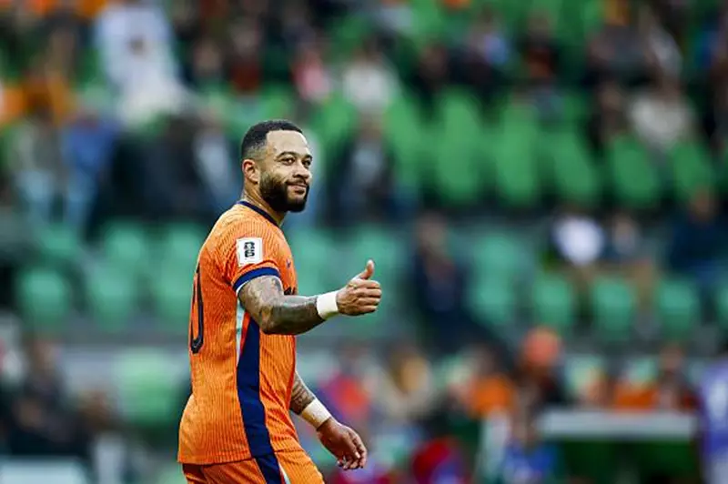 ديباي يُعادل فان بيرسي في قائمة الهدافين التاريخيين لمنتخب هولندا