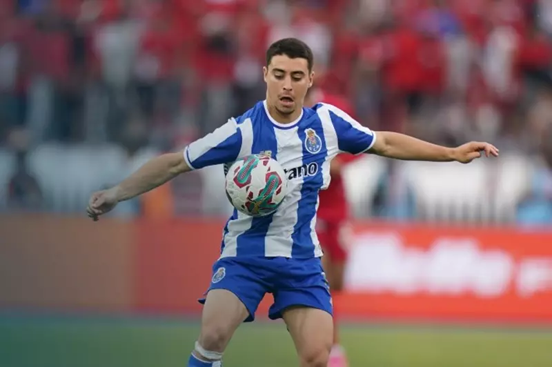 لاعب بورتو: لا ينبغي الاستهانة بخصوم الأهلي، فالجودة مرتفعة ويجب أن نكون على أهبة الاستعداد