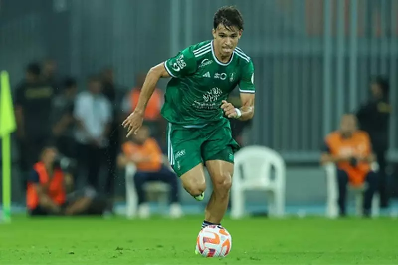 منافس الأهلي: تقارير تؤكد انتقال جابري فيجا إلى بورتو