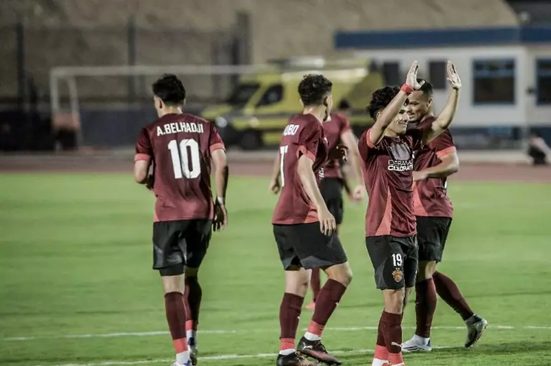 مواجهة حاسمة: سيراميكا يتصدى للبنك الأهلي في نهائي كأس الرابطة