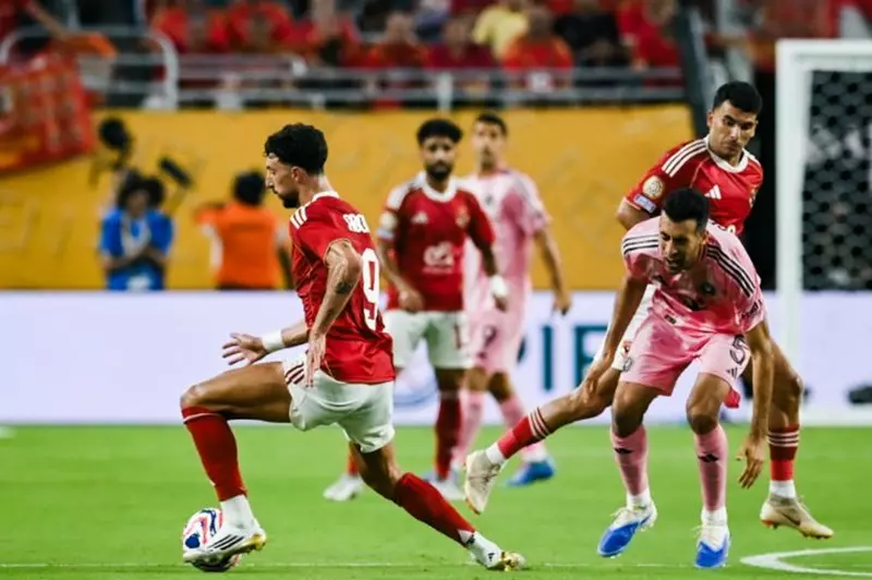 وسام أبو علي: بدوري كأول منفذ لركلات الترجيح في الأهلي، لا أحمِّل تريزيجيه المسؤولية